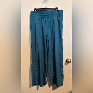 MONDETTA Recycled Polyester Wide Leg Pants in RAINFOREST